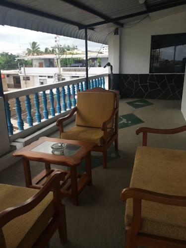 Hotel Salinas Puerto Ayora  Extérieur photo